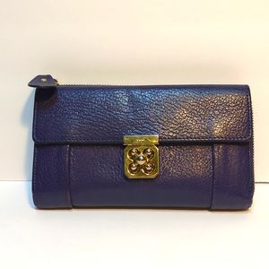 Women's CHLOE'S BLUE Leather Wallet with Gold Twist Lock CODE# 03-15-51-65-5955